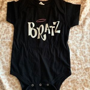 baby bodysuit